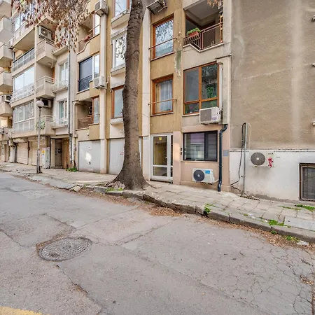 Apartment With Patio Close To Sea Varna