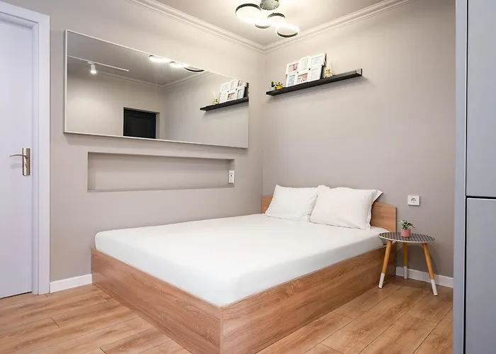 With Patio Close To Sea Apartament Warna