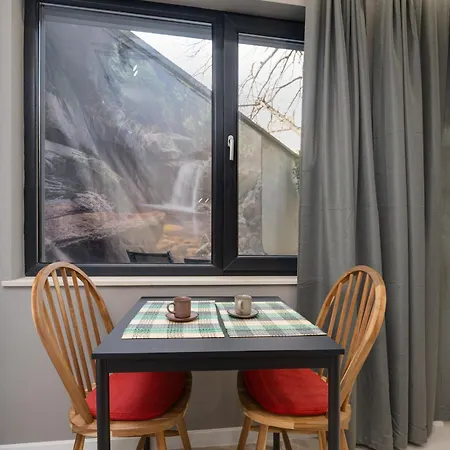 With Patio Close To Sea * וארנה