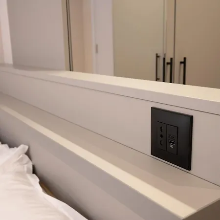 דירה With Patio Close To Sea וארנה